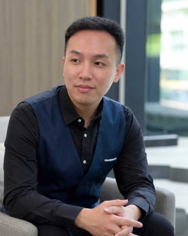Mark Tan